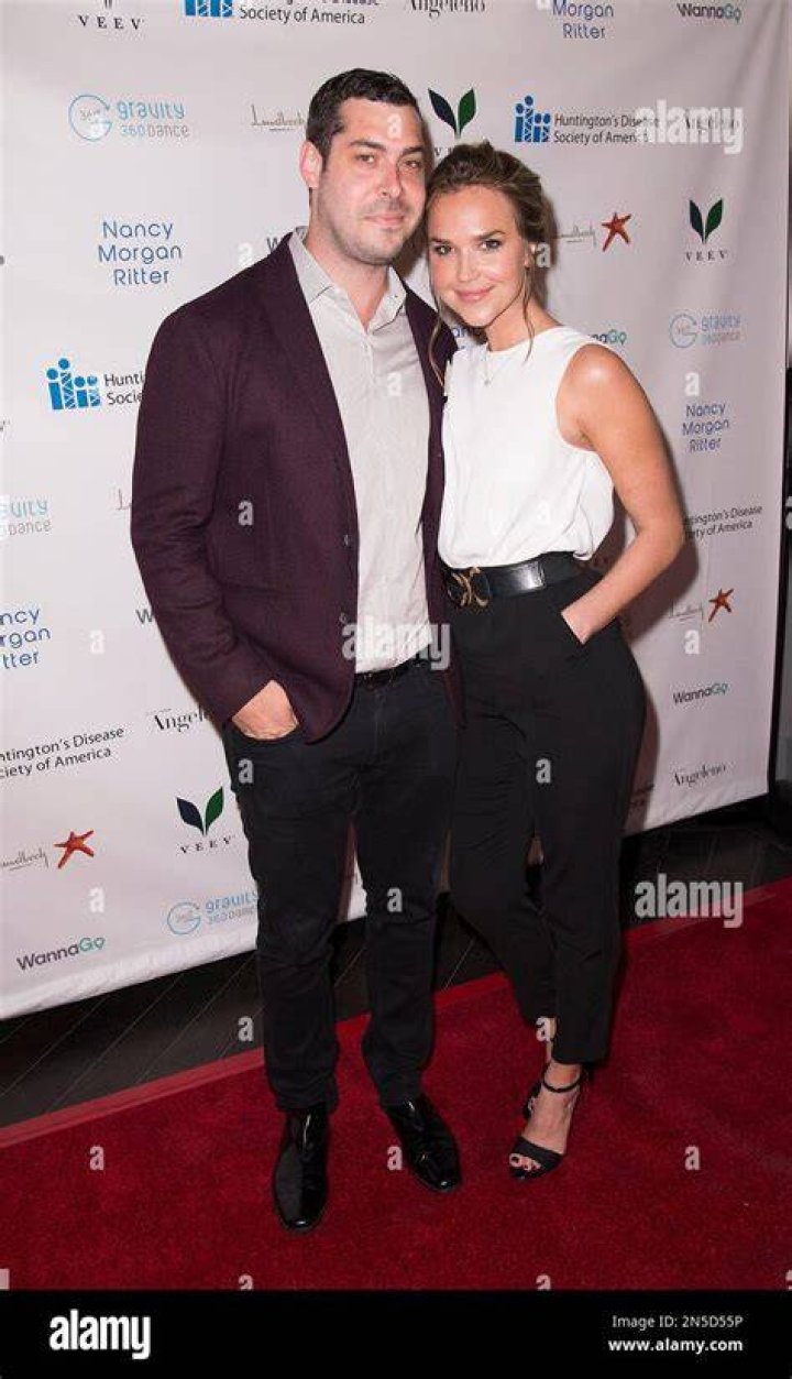 Aaron Bay-Schuck, Arielle Kebbel's Boyfriend