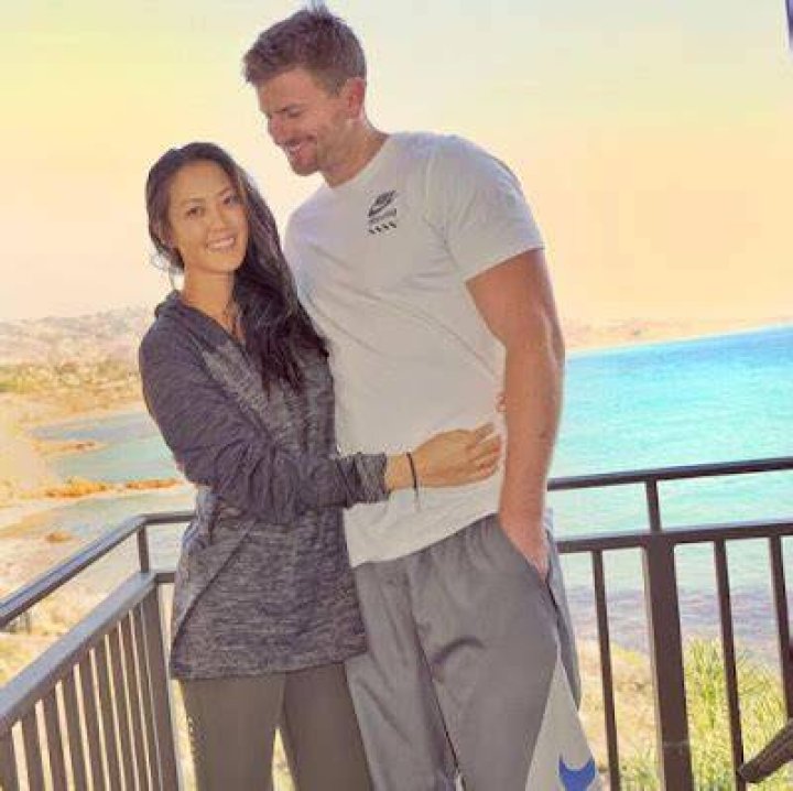 Adam Zahn, Michelle Wie's Husband