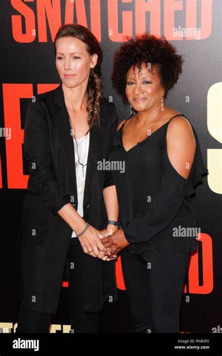 Alex Sykes, Wanda Sykes's Wife