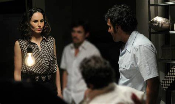 Ana Serradilla, Julian Roman's Girlfriend