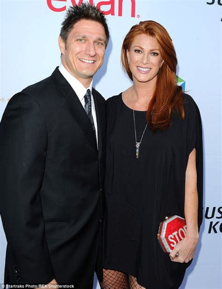 Angie Everhart’s Husband: Who is Angie Everhart Dating?