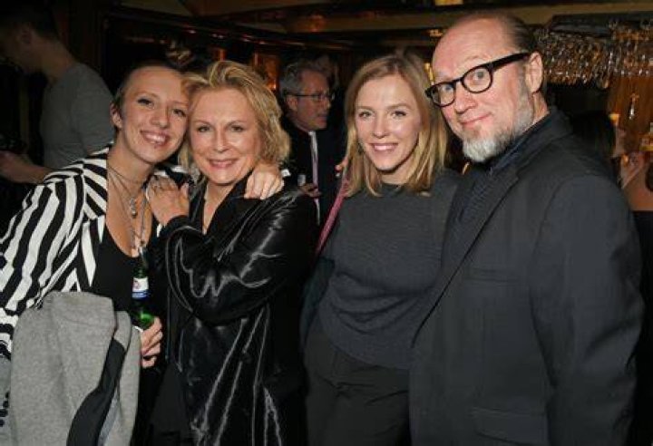 Beattie Edmondson’s Boyfriend: Who is Beattie Edmondson Dating?