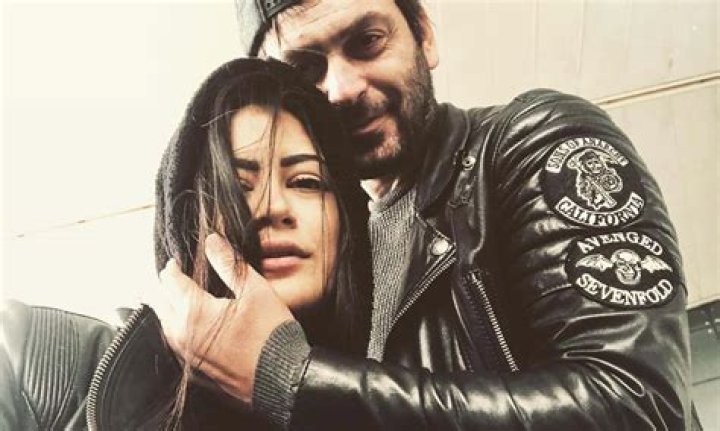 Buket Arikan’s Boyfriend: Who is Buket Arikan Dating?