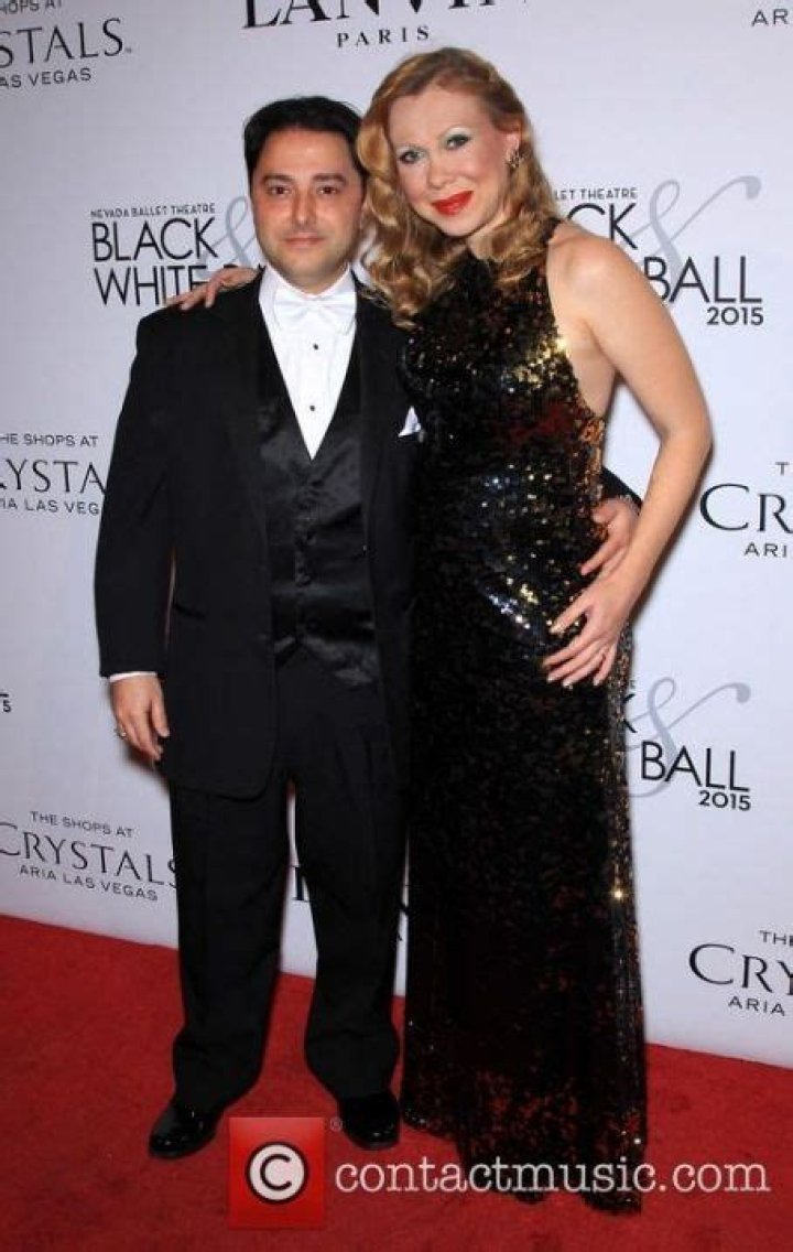 Carlo J. Farina, Oksana Baiul's Husband