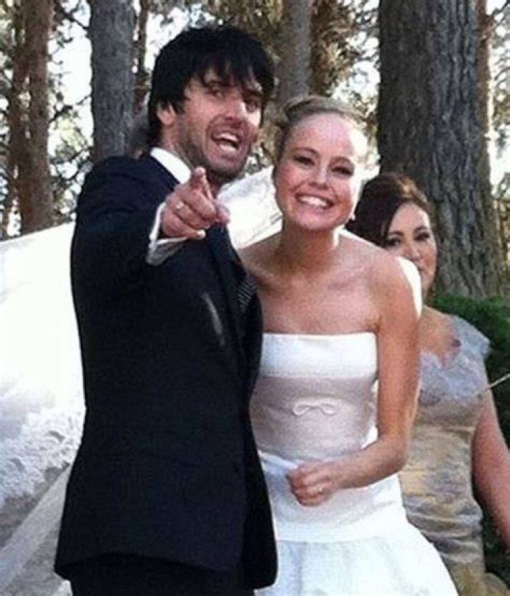 Carlos García, Esmeralda Moya's Husband