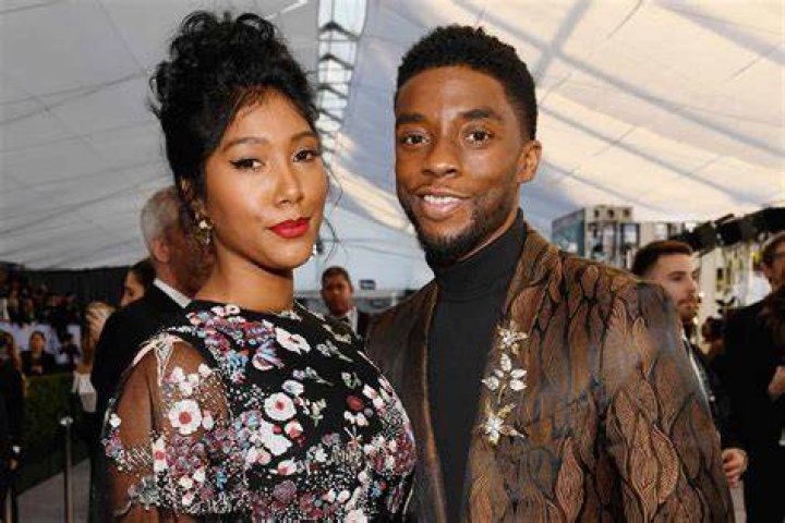 Chadwick Boseman’s Girlfriend: Who is Chadwick Boseman Dating?