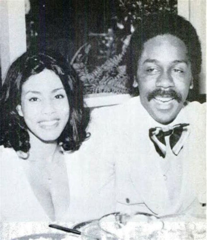 Cicely Johnston, Demond Wilson's Wife