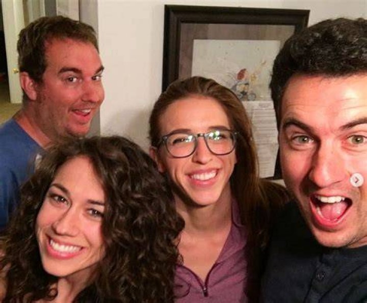 Colleen Ballinger’s Husband: Who is Colleen Ballinger Dating?