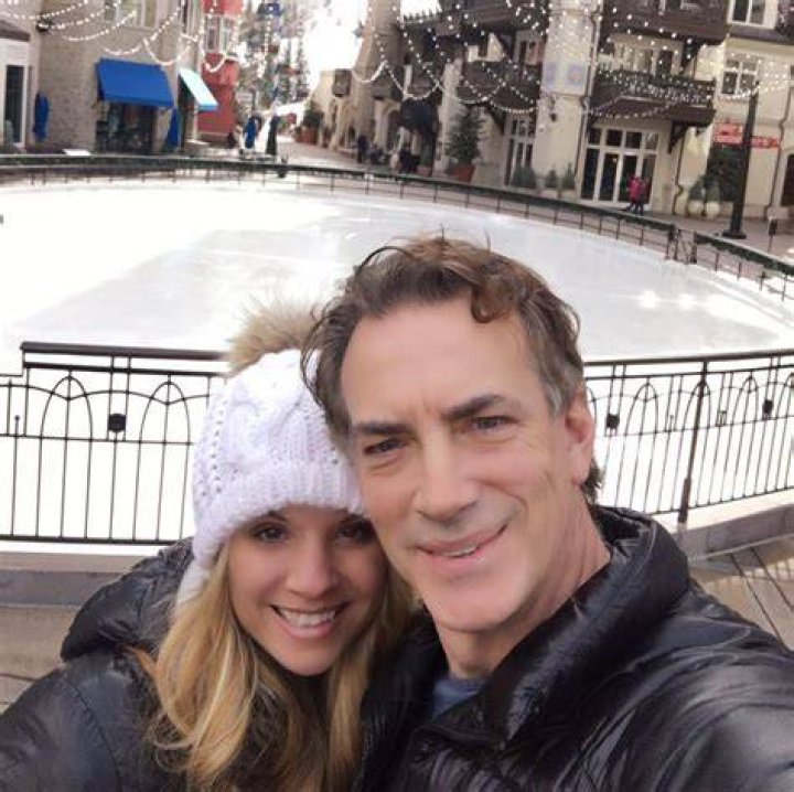 Debbie Sakic, Joe Sakic's Wife