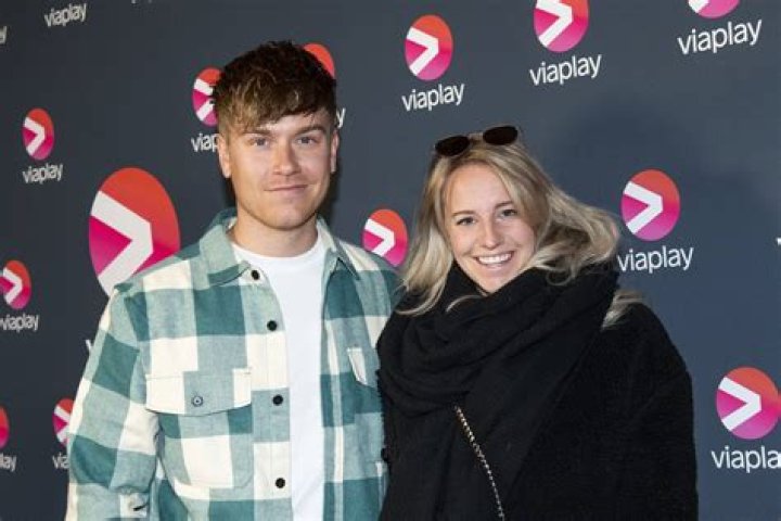 Dee Van der Zeeuw’s Boyfriend: Who is Dee Van der Zeeuw Dating?
