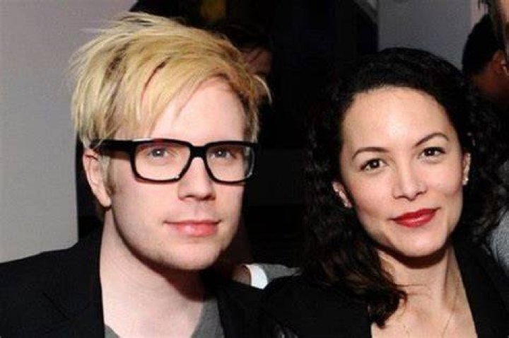 Elisa Yao, Patrick Stump's Wife