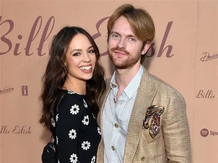 Finneas O’Connell’s Girlfriend: Who is Finneas O’Connell Dating?