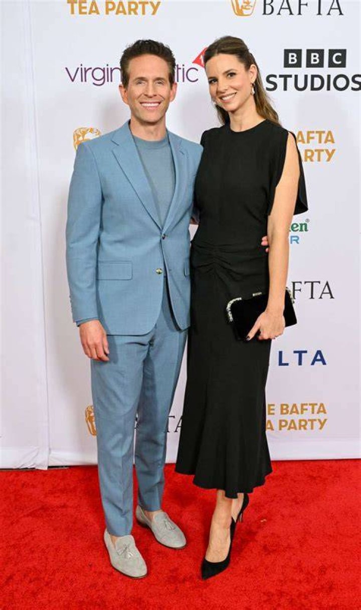 Glenn Howerton, Jill Latiano's Husband