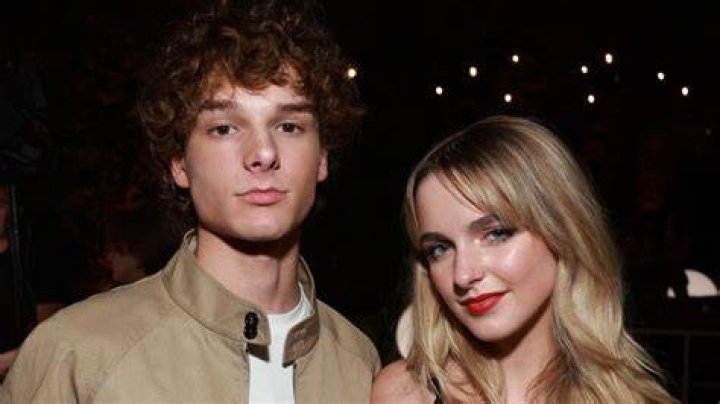 Grace Carter’s Boyfriend: Who is Grace Carter Dating?