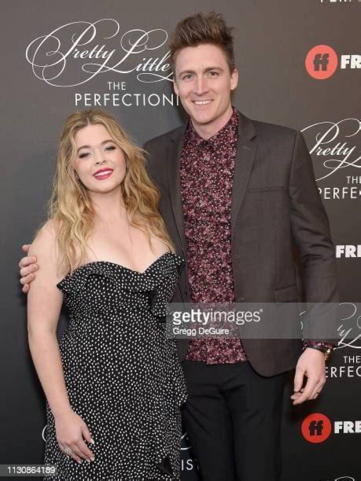 Hudson Sheaffer, Sasha Pieterse's Husband