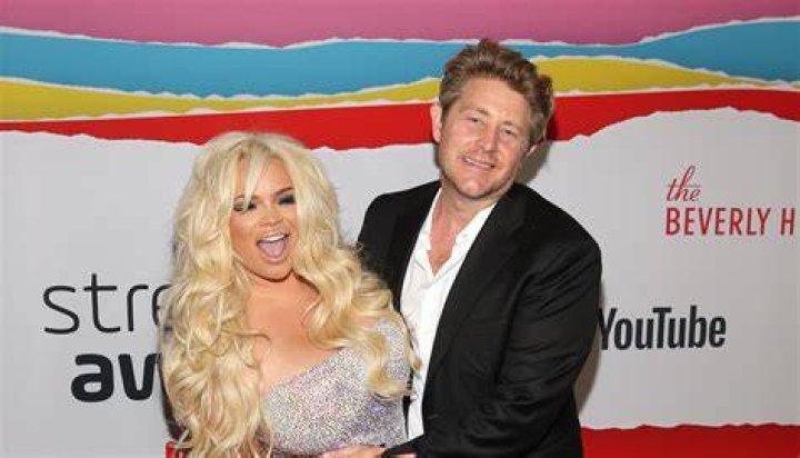 Jason Nash, Trisha Paytas's Boyfriend