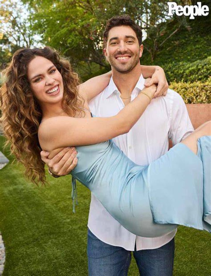 Joey Santa Maria’s Girlfriend: Who is Joey Santa Maria Dating?