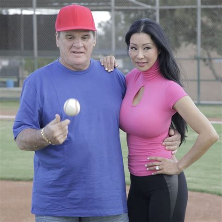 Kiana Kim, Pete Rose's Girlfriend