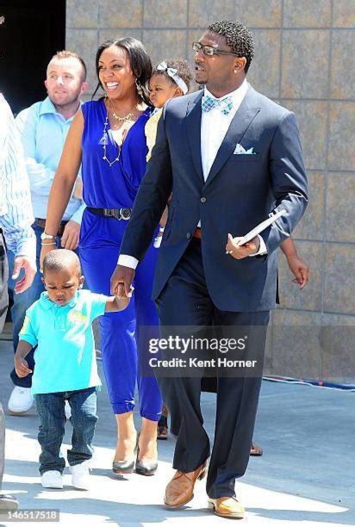LaTorsha Oakley, LaDainian Tomlinson's Wife