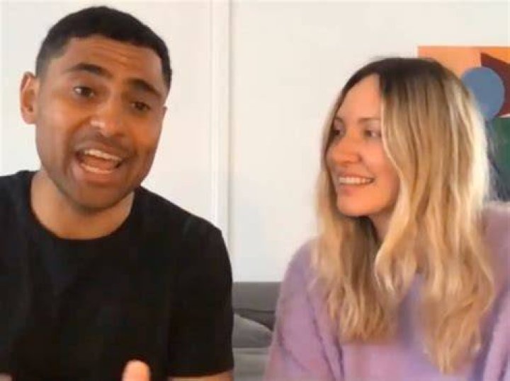 Laura Toggs’s Boyfriend: Who is Laura Toggs Dating?