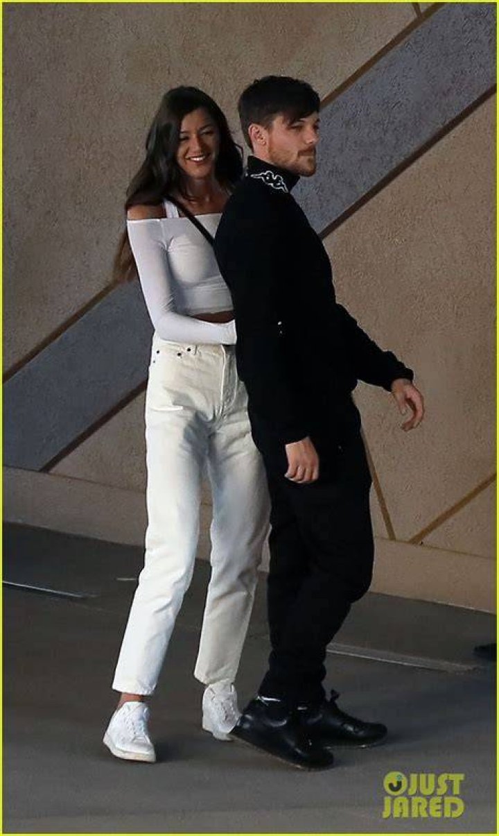Louis Tomlinson, Eleanor Calder's Boyfriend