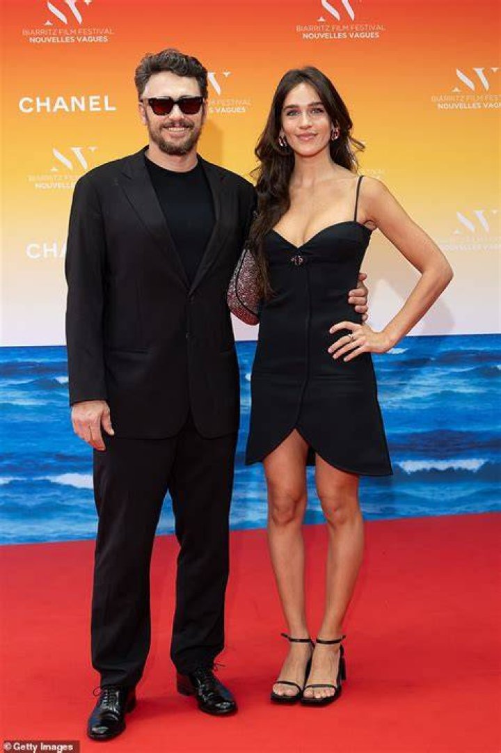 Manuela Gómez Franco’s Boyfriend: Who is Manuela Gómez Franco Dating?