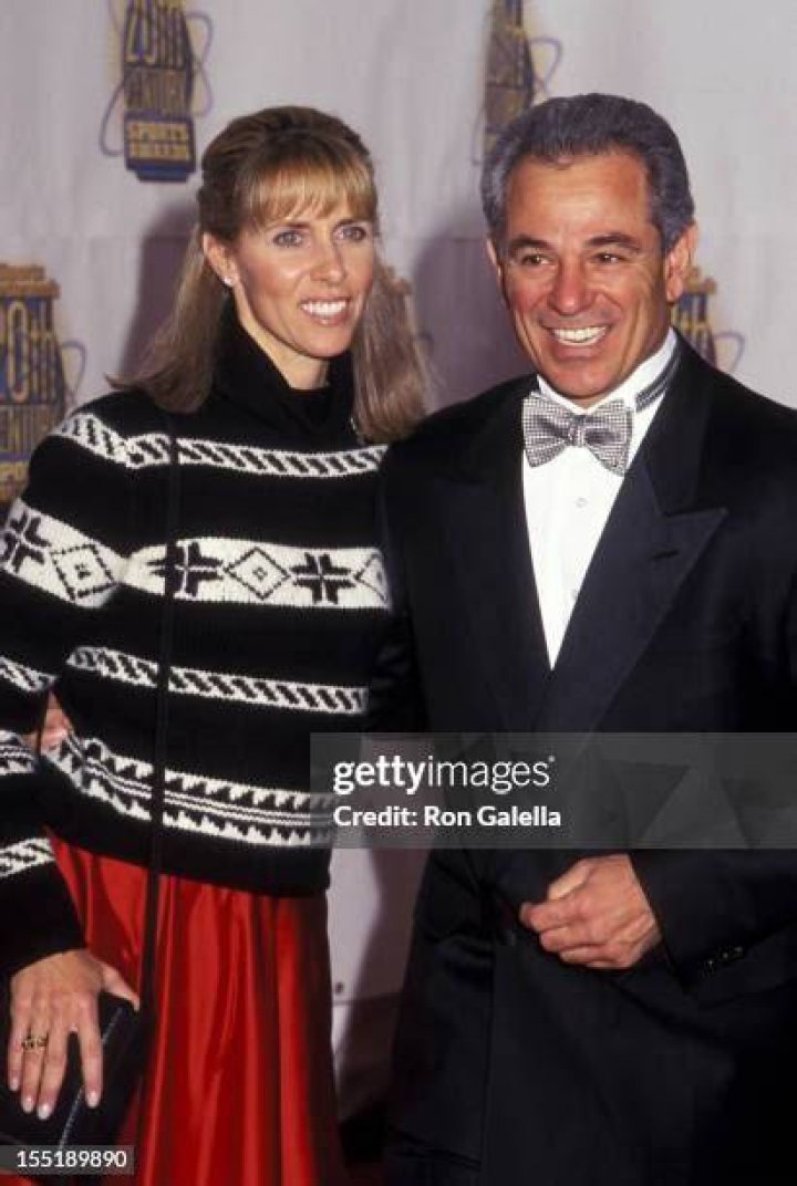 Mary Branca, Bobby Valentine's Wife