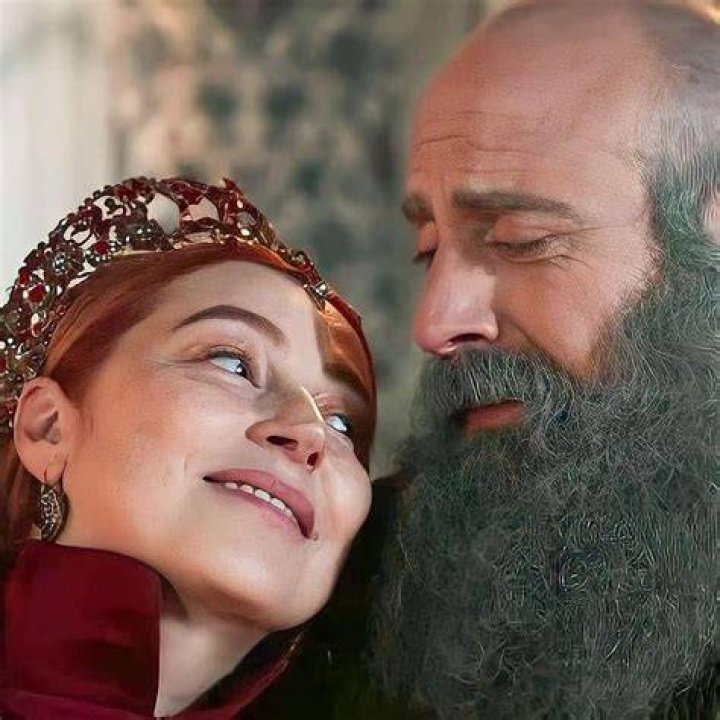Meryem Birsoz’s Girlfriend: Who is Meryem Birsoz Dating?