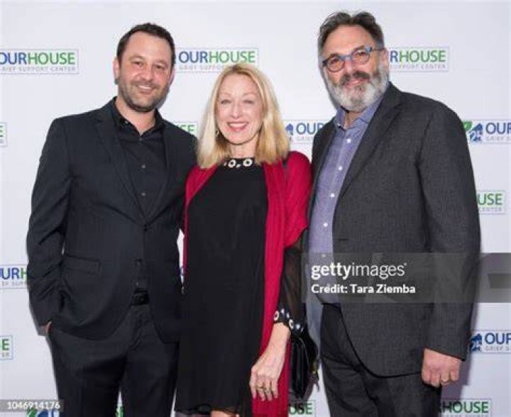 Patricia Wettig, Ken Olin's Wife