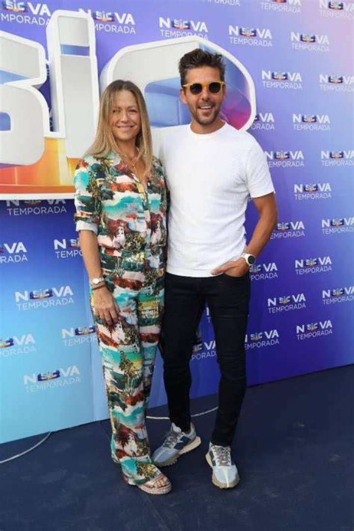 Paula Lobo Antunes, Jorge Corrula's Girlfriend