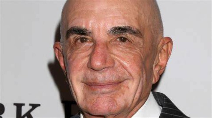 , Robert Shapiro's Wife