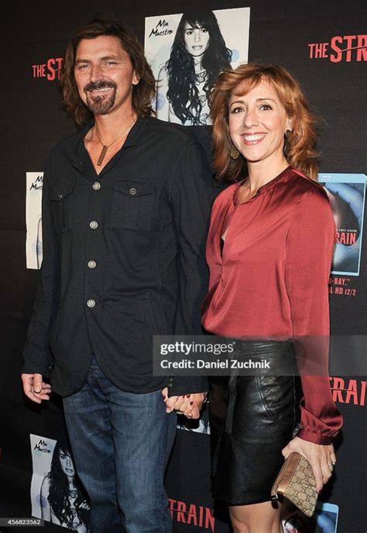 Robin Atkin Downes’s Wife: Who is Robin Atkin Downes Dating?