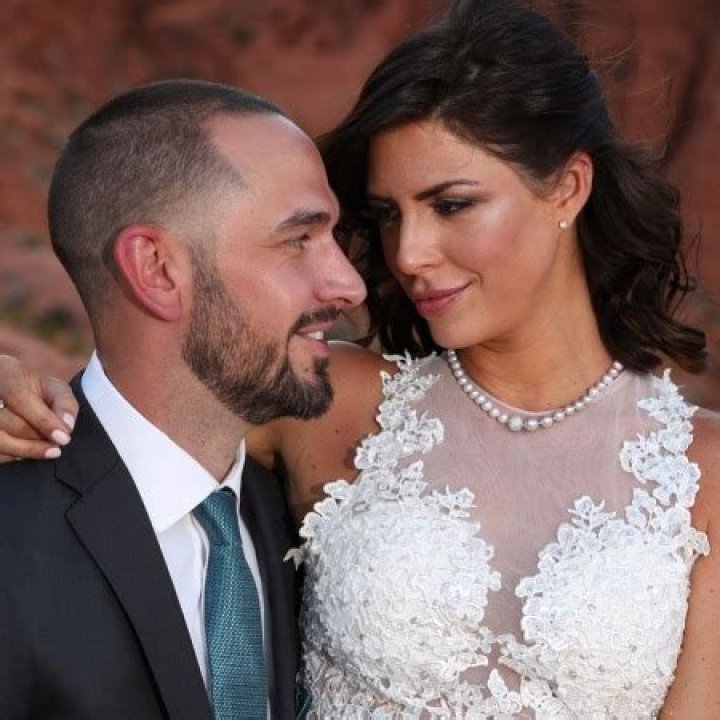 Ryan Wickel, Cindy Sampson's Husband
