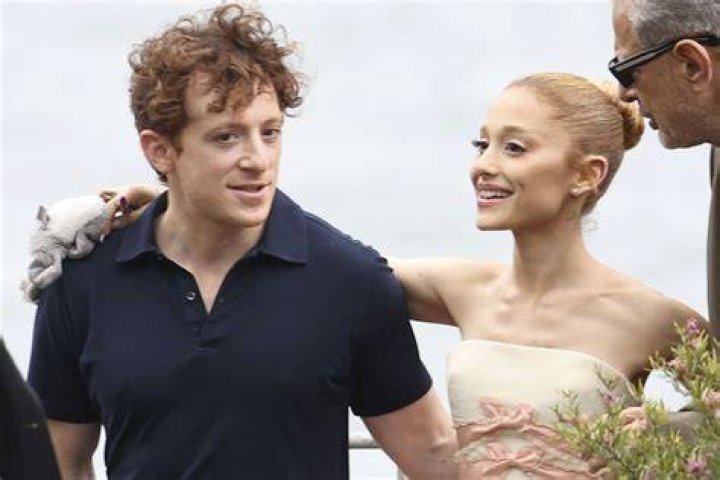 Sebnem Tovuzlu’s Boyfriend: Who is Sebnem Tovuzlu Dating?