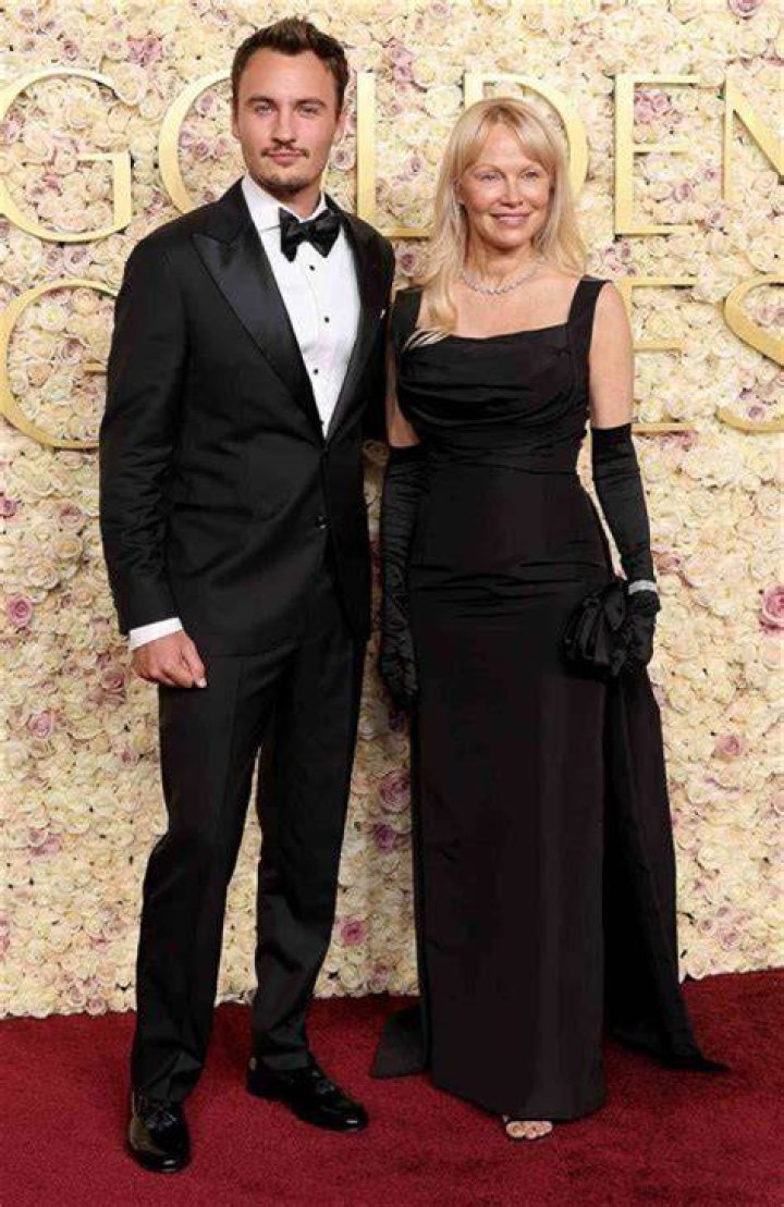 Sezgi Olgac’s Boyfriend: Who is Sezgi Olgac Dating?