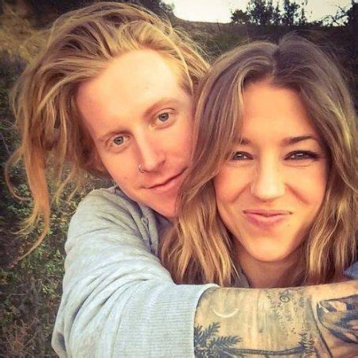 Travis Clark, Jenny Robinson's Husband