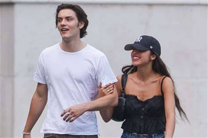Vernon Carey Jr.’s Girlfriend: Who is Vernon Carey Jr. Dating?
