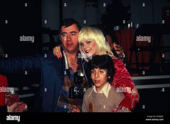 Who is Ann Jillian Dating – Ann Jillian's Husband & Exes