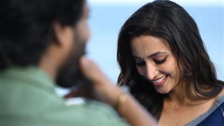 Who is Srinidhi Shetty Dating – Srinidhi Shetty's Boyfriend & Exes