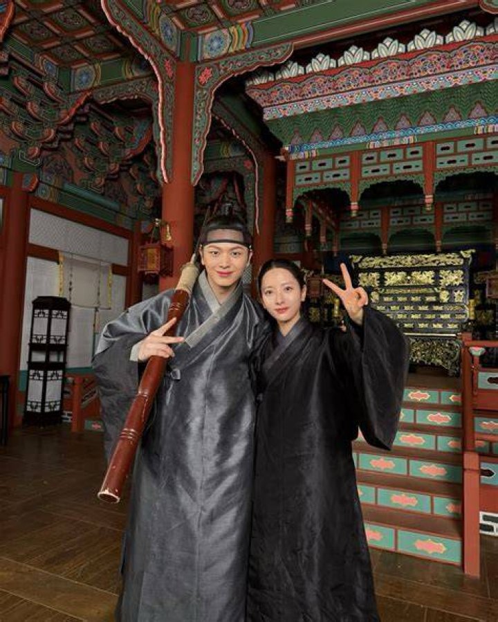 Yook Sungjae’s Girlfriend: Who is Yook Sungjae Dating?